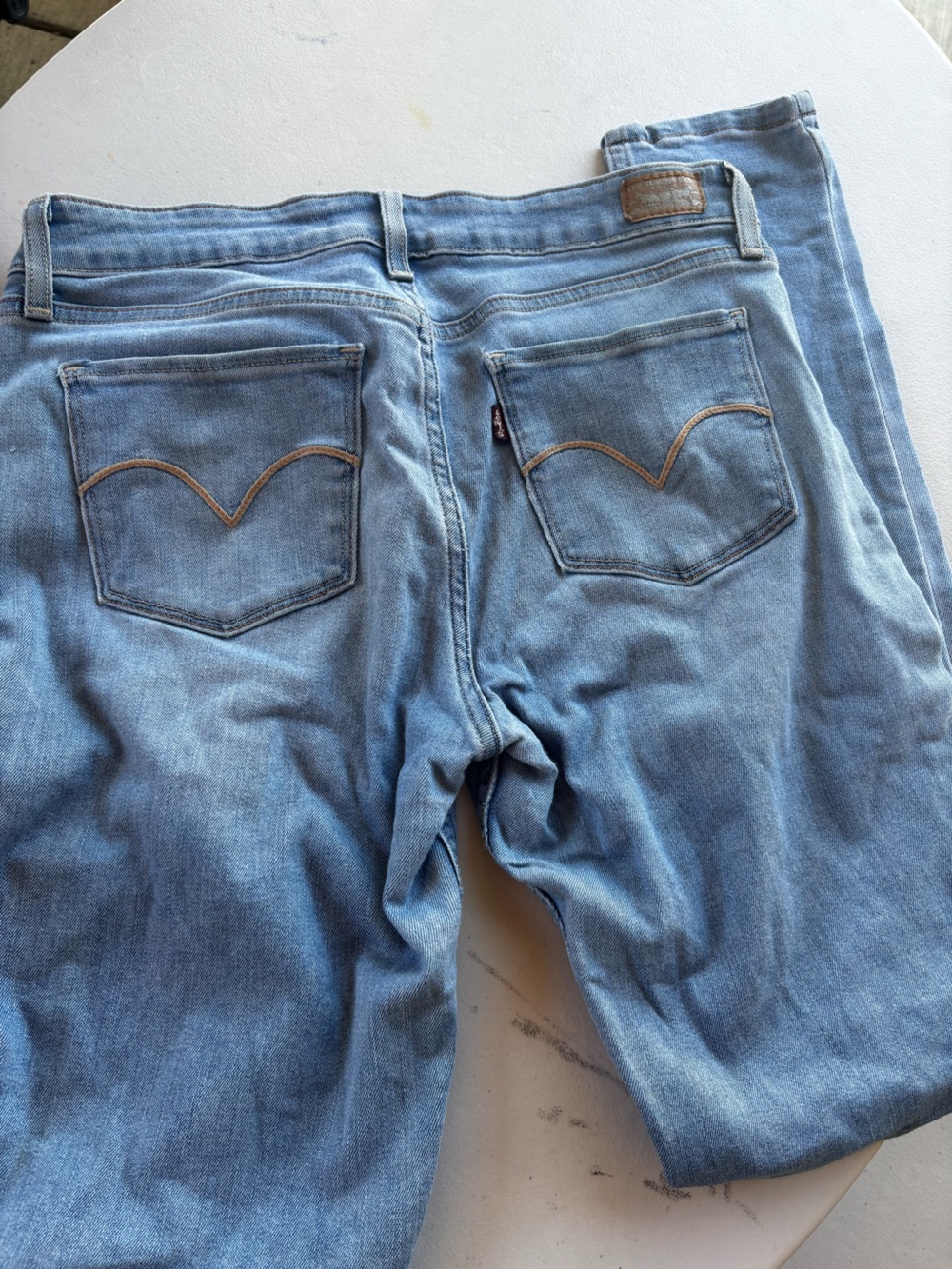 Light Blue women Jeans - Classic Back Pocket Styling